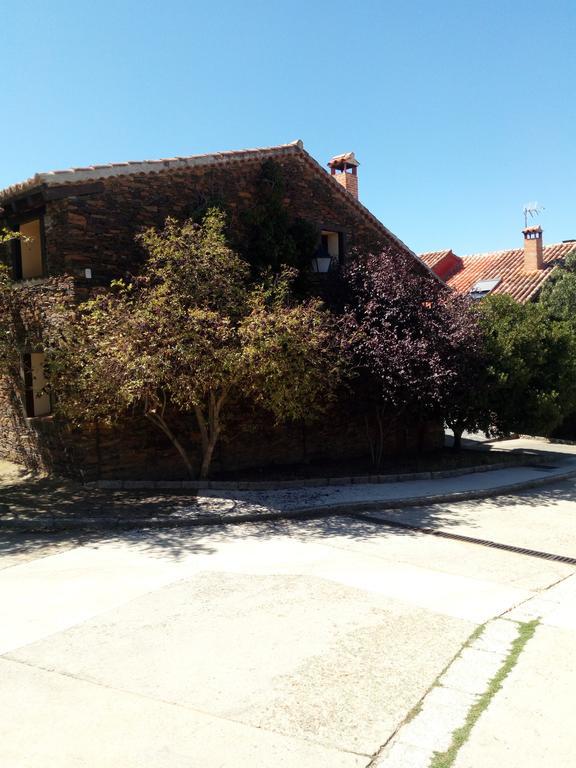 El Egio Pensionat Cervera de Buitrago Eksteriør billede