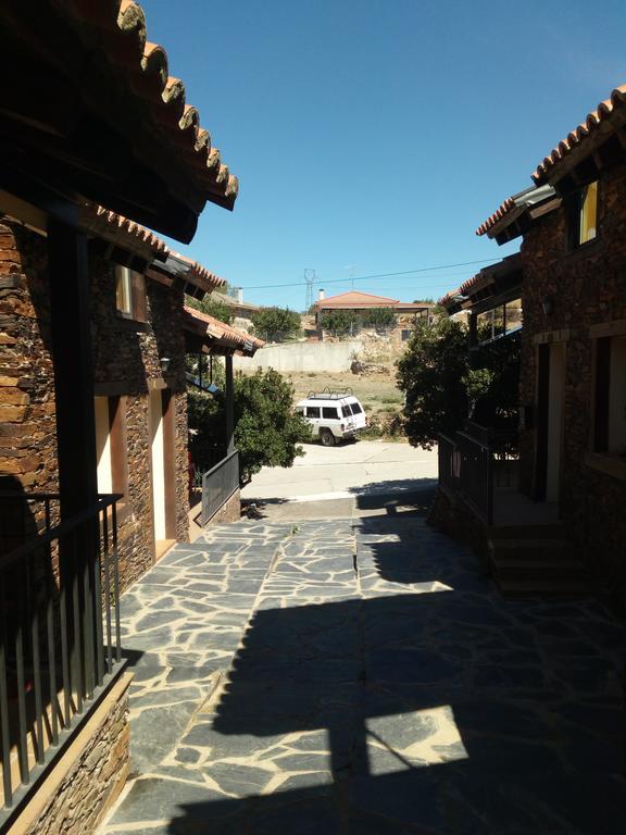 El Egio Pensionat Cervera de Buitrago Eksteriør billede